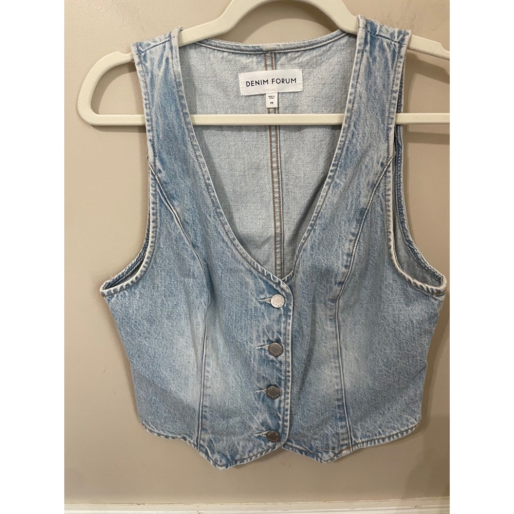 Denim Forum Size M Mia Light Wash Denim Vest Top Country Boho Western